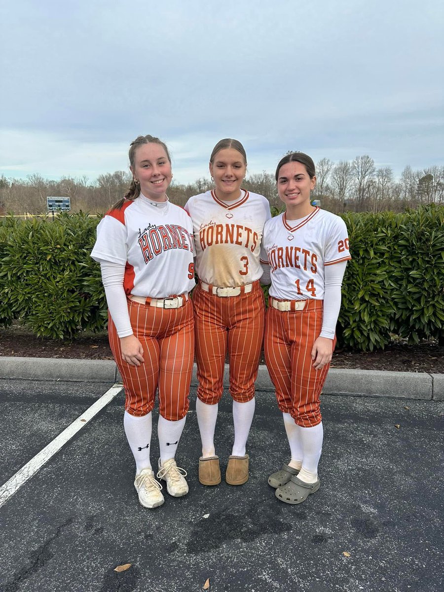 Sara Ritter (@sararitter03) on Twitter photo I had an amazing time at <a href="/ETSUSoftball/">ETSU Softball</a> camp today!! Thank you to the coaches and players! <a href="/rwwagner/">Bill Wagner</a> #GoBucs I had an amazing time at <a href="/ETSUSoftball/">ETSU Softball</a> camp today!! Thank you to the coaches and players! <a href="/rwwagner/">Bill Wagner</a> #GoBucs