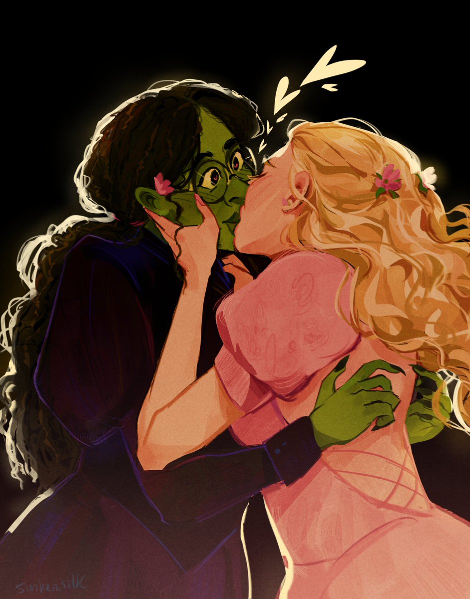 a sweet kiss! 

#gelphie