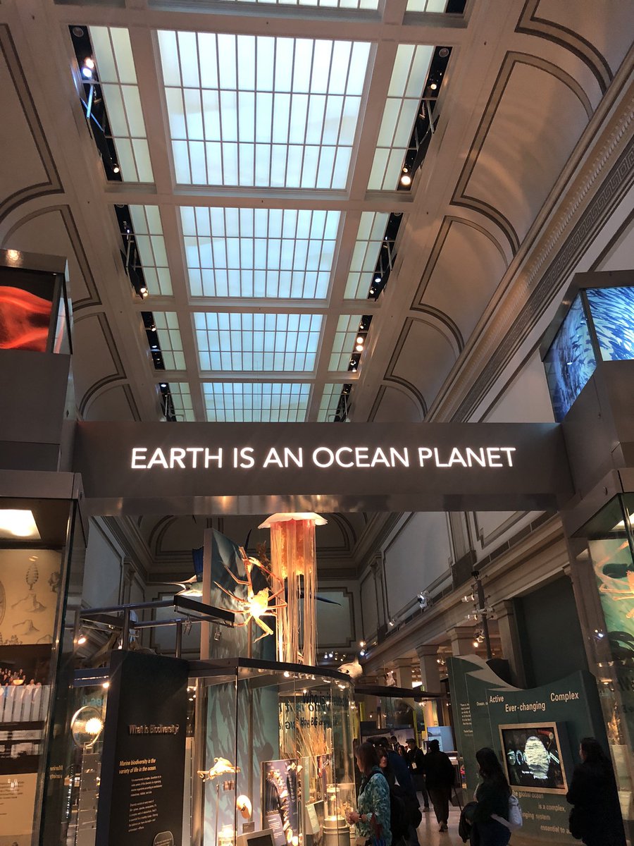 It was great to meet up with friends old and new at #AGU24 #theAGU 🦠🌱⛰️🌎🌌