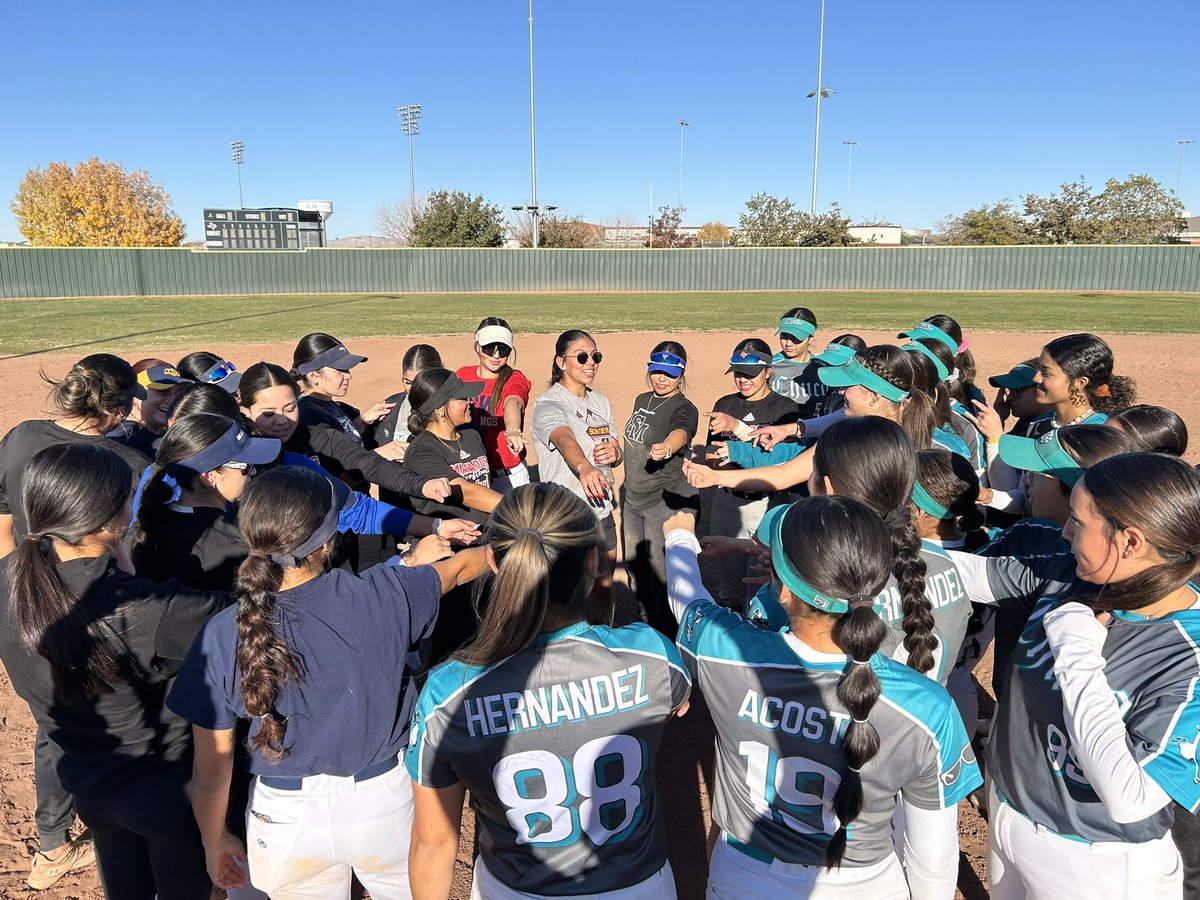Alumni Weekend was a blast again!  It’s always a blessing to get together with Chilis past and present.  Amazing young women, all of them.  Good luck to all our girls in their high school and college spring semesters! #PPC