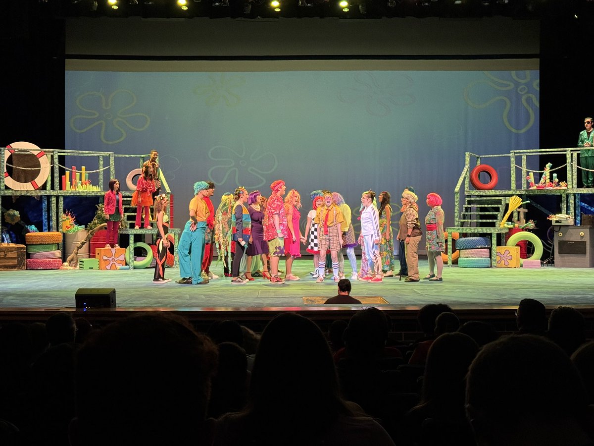 PrunedaIII's tweet image. BRAVO….@harlantheatre I was blown away by The SpongeBob Musical!!! What an amazing production by our fine arts department!!!! @NISDHarlan