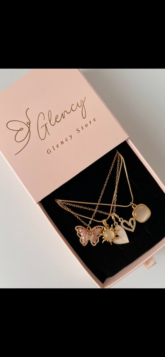 husnegulsali's tweet photo. @glencystore 😍 https://t.co/mypNZV1R3t
