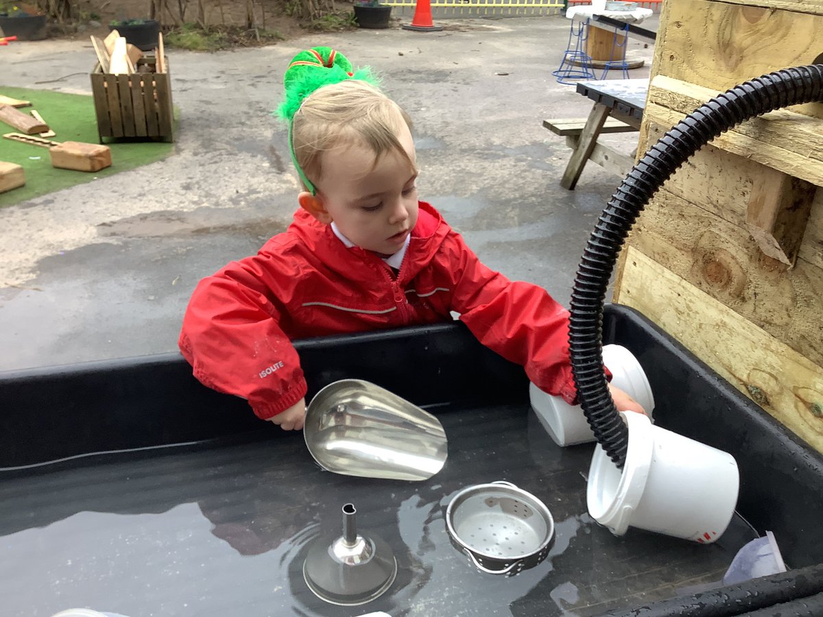 Super impressed with the turn taking, co operation, teamwork and the discussions that were taking place. I can’t wait to get wet on Monday 👏🏽👏🏽💦💦🤩🤩