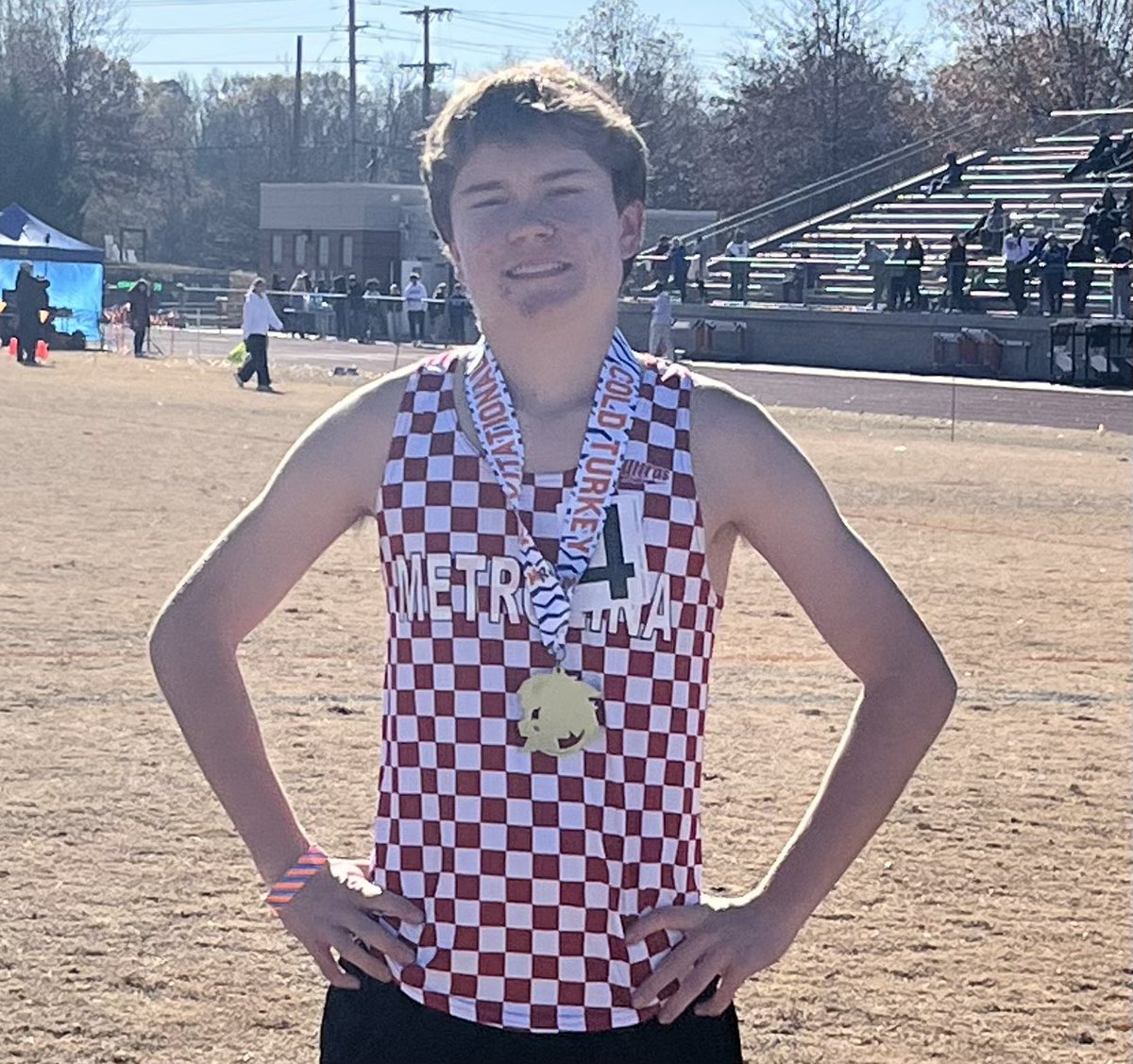 MCASportsUpdate's tweet photo. Boys’ Track &amp; Field medalists (top 3) at Cold Turkey Inv. at Marvin Ridge:
* Price Fee (1st, school record, 2:41.98), Jude Rutherford (2nd) &amp; Josh Koos (3rd) in the 1,000m 
* Ben Efland, 1,600m (1st)
* Landon Little, Ethan Vaughn, Logan Hamilton, Levi Little, 4x400 relay (1st) https://t.co/330r2utfH1
