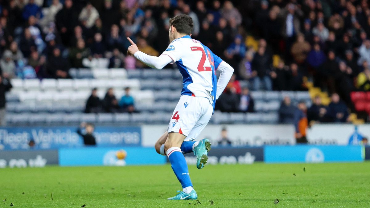Owenbeck02's tweet photo. First goal for @Rovers to go with another win &amp; clean sheet. This team 🔥 https://t.co/Z1tPesg19V