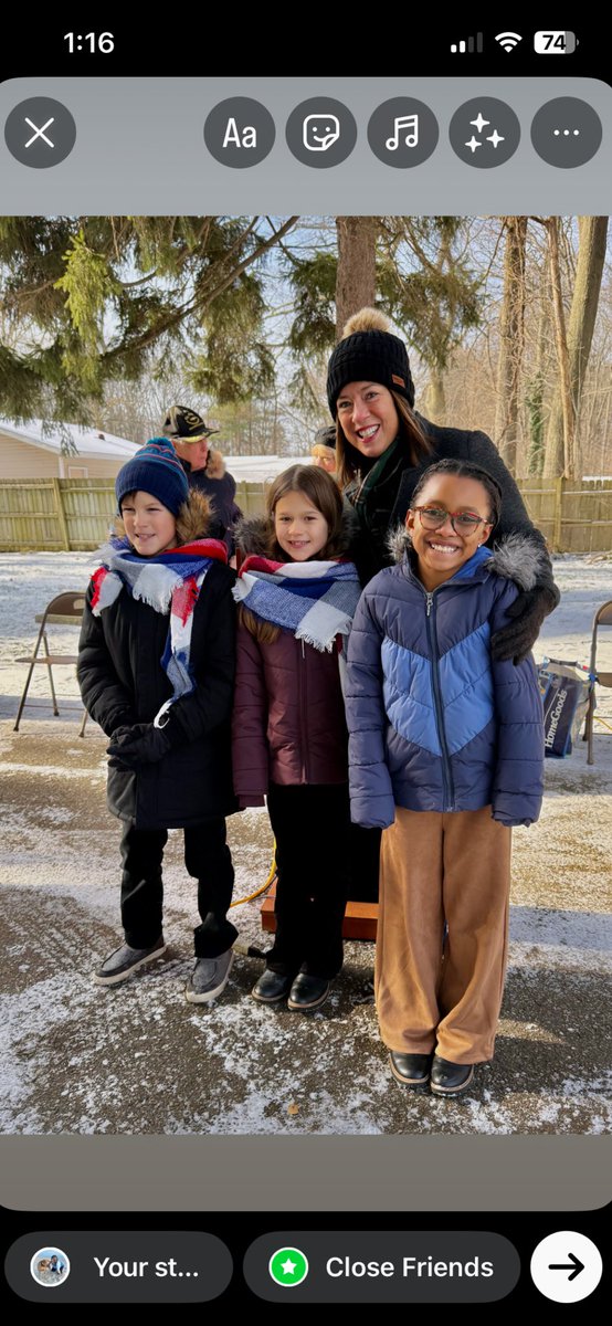 Mrs. Van Allsburg tweet media