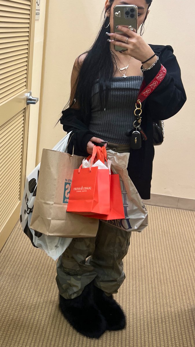 nana tweet media