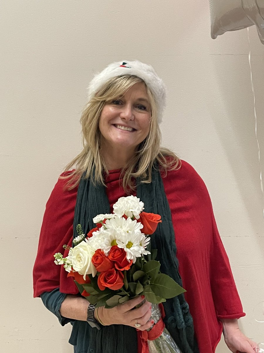 coach1987vb's tweet photo. Congratulations to Jennifer Major on being named Fauquier High School’s Teacher of the Year!!! @FCPS1News @fauquierhs @PrincipalFerg https://t.co/uNFY55M3nR