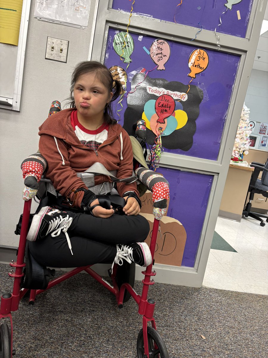 mujicareddix tweet media