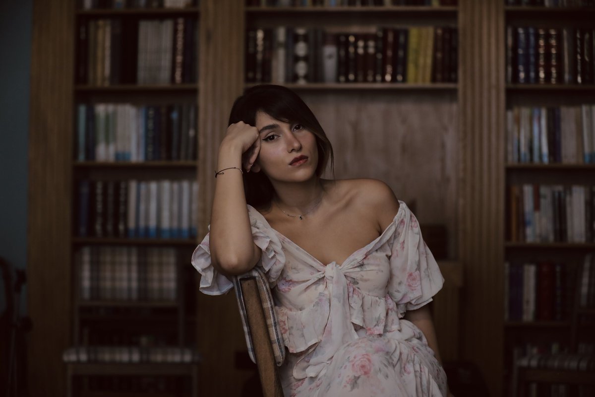 Mahtab_ghorbani's tweet image. اگر در این ۴۵ سال همه‌ی مردان مثل #احسان_بیرقدار و #سهیل_فقیه_نصیری و دیگر مردان هنرمند همراه #پرستو_احمدی، همراه و در کنار زنان بودند، آیا امروز باز هم صدای زن ممنوع بود؟