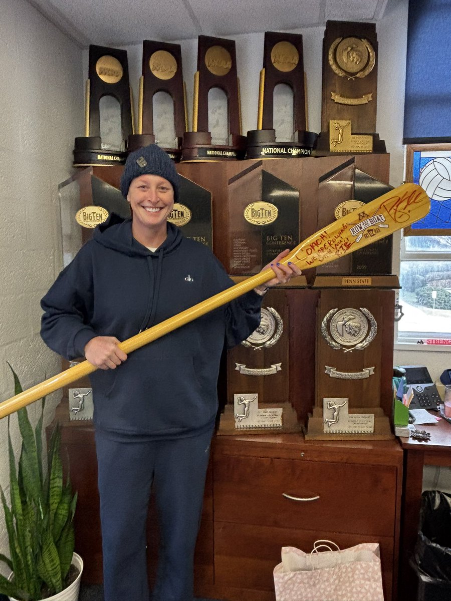 Thank you so much, Coach Fleck! You are a class act. Wishing you and your team nothing but the best as you prepare for bowl season-Much love💙🚣‍♀️
