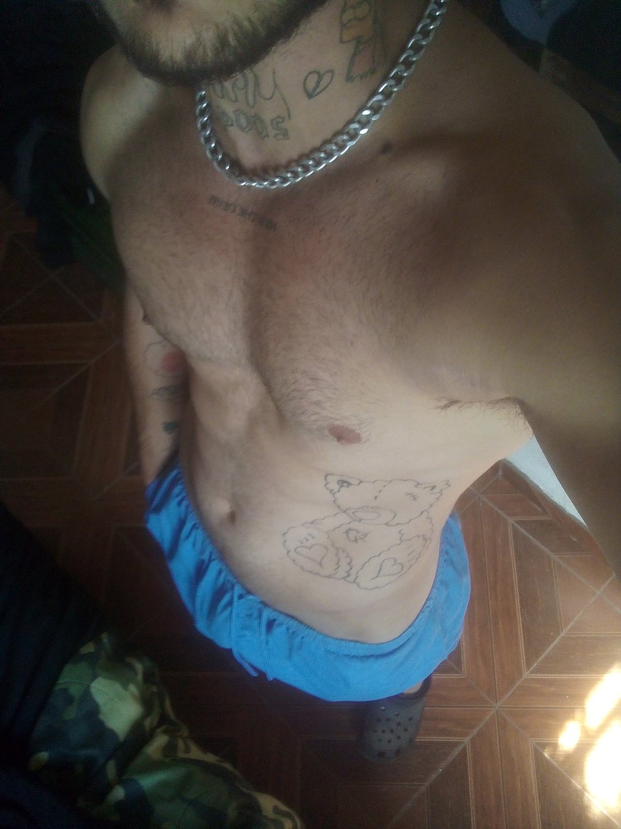Daddy_Bandit_'s tweet photo. 👅 https://t.co/i8wuK0C0IJ