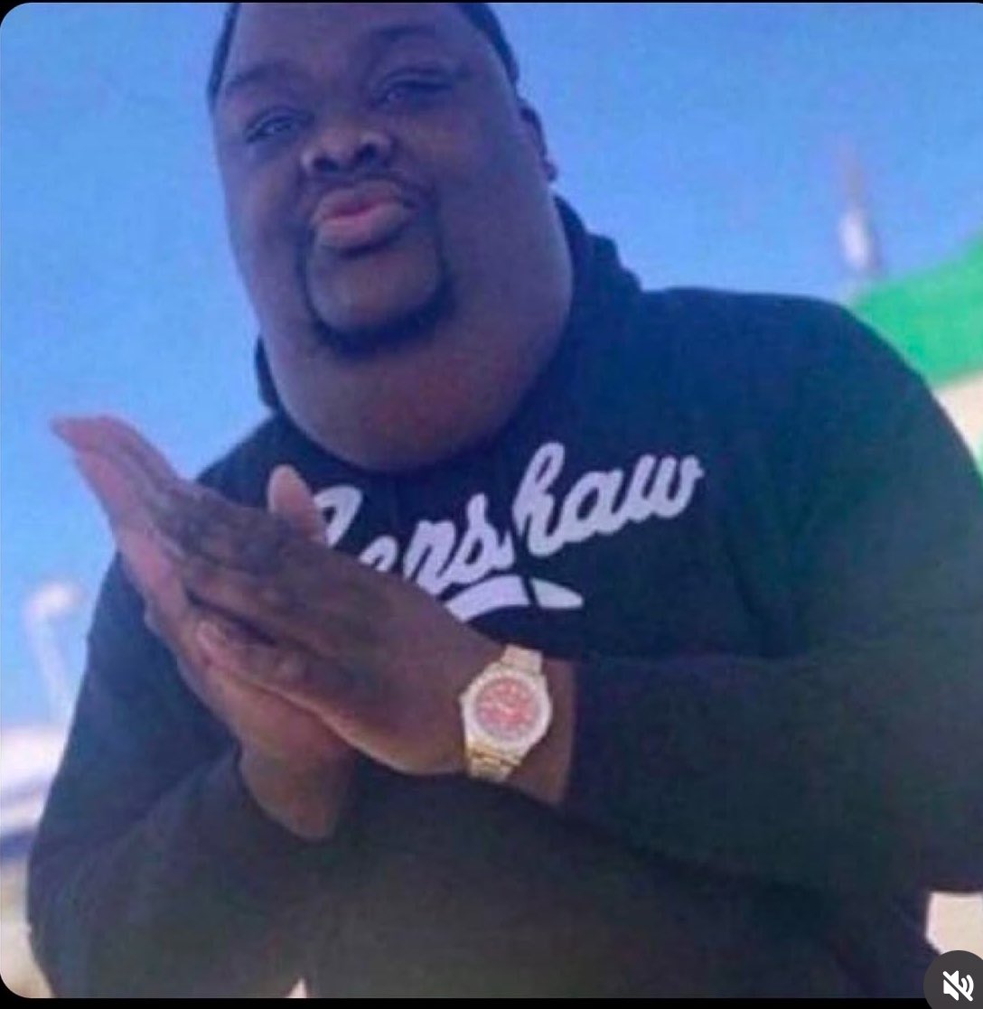 Devvy__Devito's tweet image. Heard my co-worker crinkle open a bag of nerd clusters