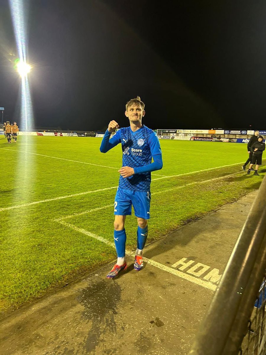 He’s one of our own 💙 <a href="/danny_strachan7/">Danny Strachan</a> 

#BlueToon🔵⚪️💙