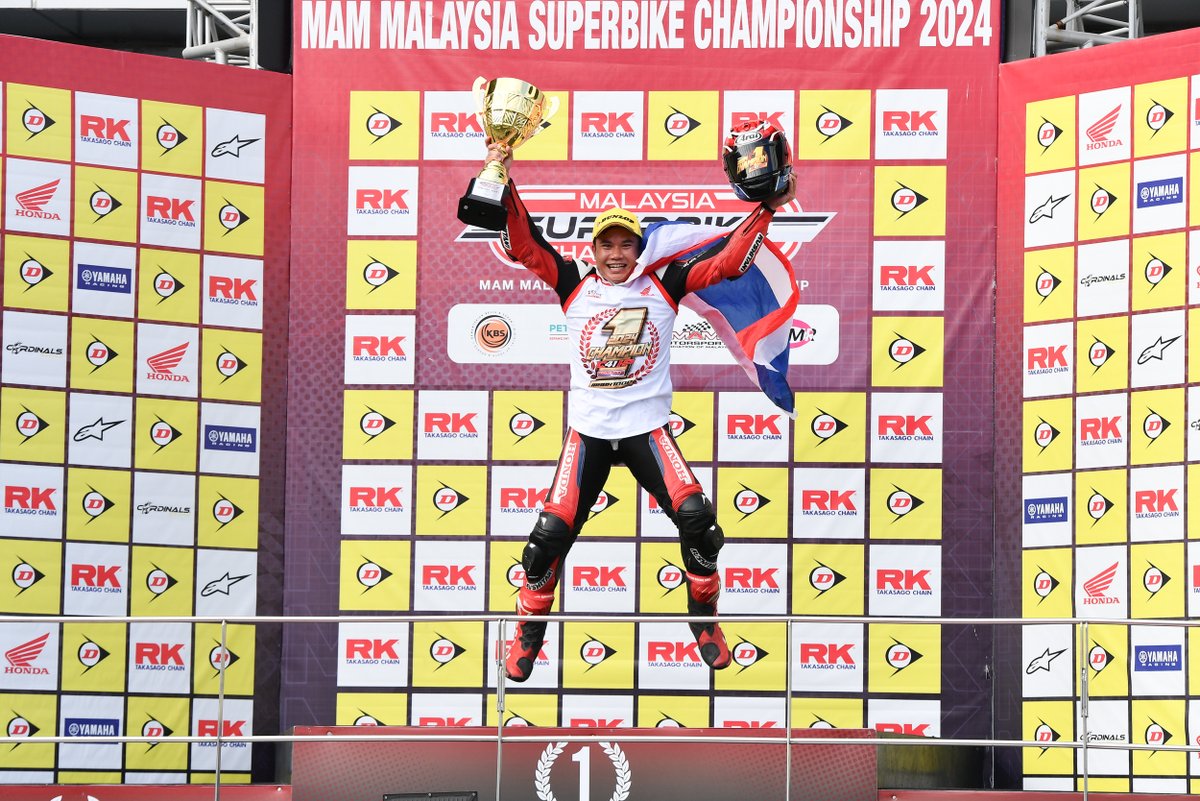 Il thailandese Nakarin Atiratphuvapat, diventato monaco buddista e runner professionista dopo esser stato estromesso dal Mondiale #Moto3, da qualche anno è tornato a correre e oggi si è laureato Campione malese Superbike #MSBK dopo la sconfitta patita nell'#ARRC ASB1000.