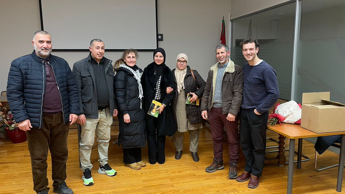 beasain_bildu's tweet photo. Eskerrikasko atzo gerturatutakoei🤗
🇵🇸 Euskal Herritik Palestinara elkartasuna! https://t.co/5rfYVL05T9