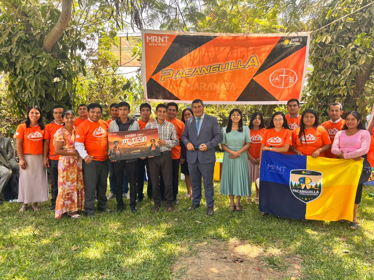 📍En Pacanguilla un grupo de jóvenes valientes se levantan para cumplir la misión 🙏🏻📖, y deciden dedicar un año de su vida a predicar el evangelio. #RID