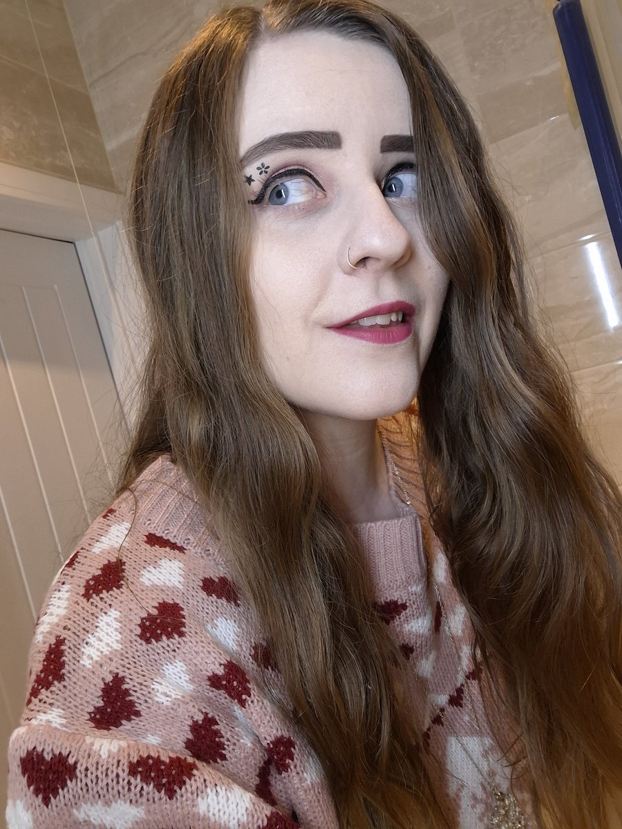 SakuraYueKo's tweet photo. Love my new Christmas jumper-dress! I'm LIVE now with Welcome to The Game 2 - will I be able to beat the game? Probably not 🤣🤣
#welcometothegame2 #twitchgamer #YouTubeGamer #christmasjumper https://t.co/yrOB9tgJ9Q