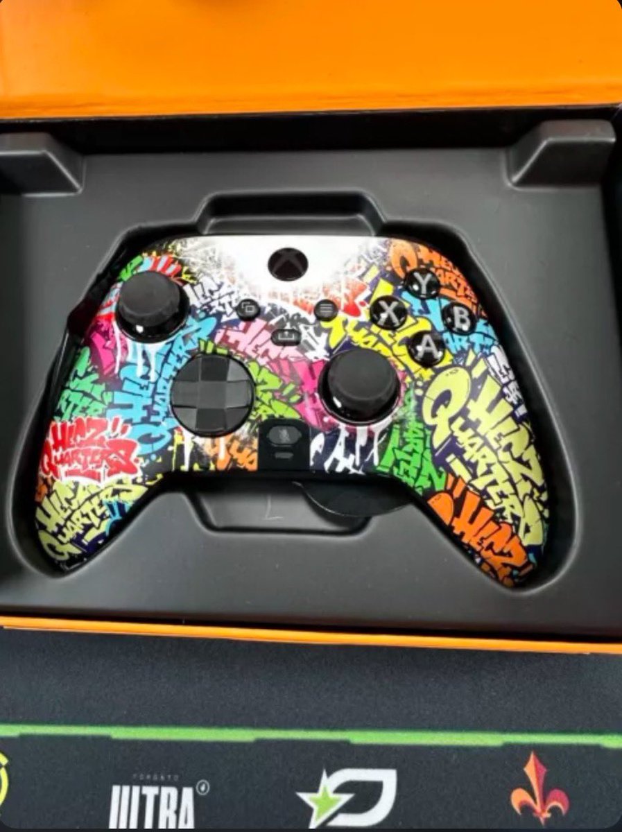 Imperial4352's tweet photo. @OpTic @CordaRoys @HECZQUARTERS #GreenWall https://t.co/VFxJPC0AVh