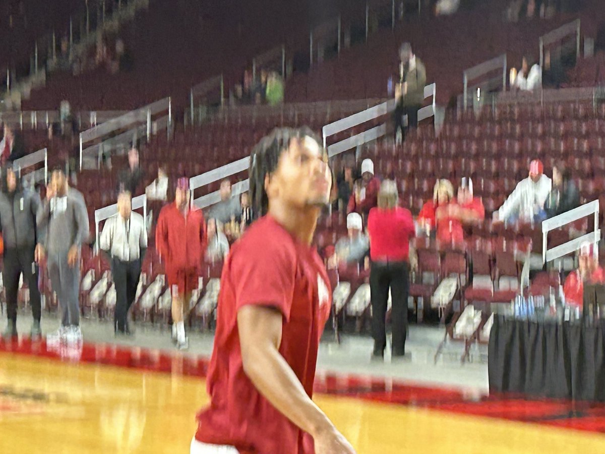 KATVBeth's tweet image. Hogs have arrived !!!