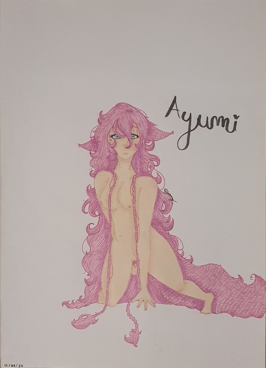 sunnylikebirds's tweet photo. O nome ta errado até porquê ela não tinha mudado o nome ainda (foi antes da catástrofe), mas é o desenho mais anatomicamente correto da Uira, inclusive, os detalhes da face como os olhos caídos e ETC. Estava treinando anatomia no dia.

#originalcharacter #ocart https://t.co/hewWreANJv