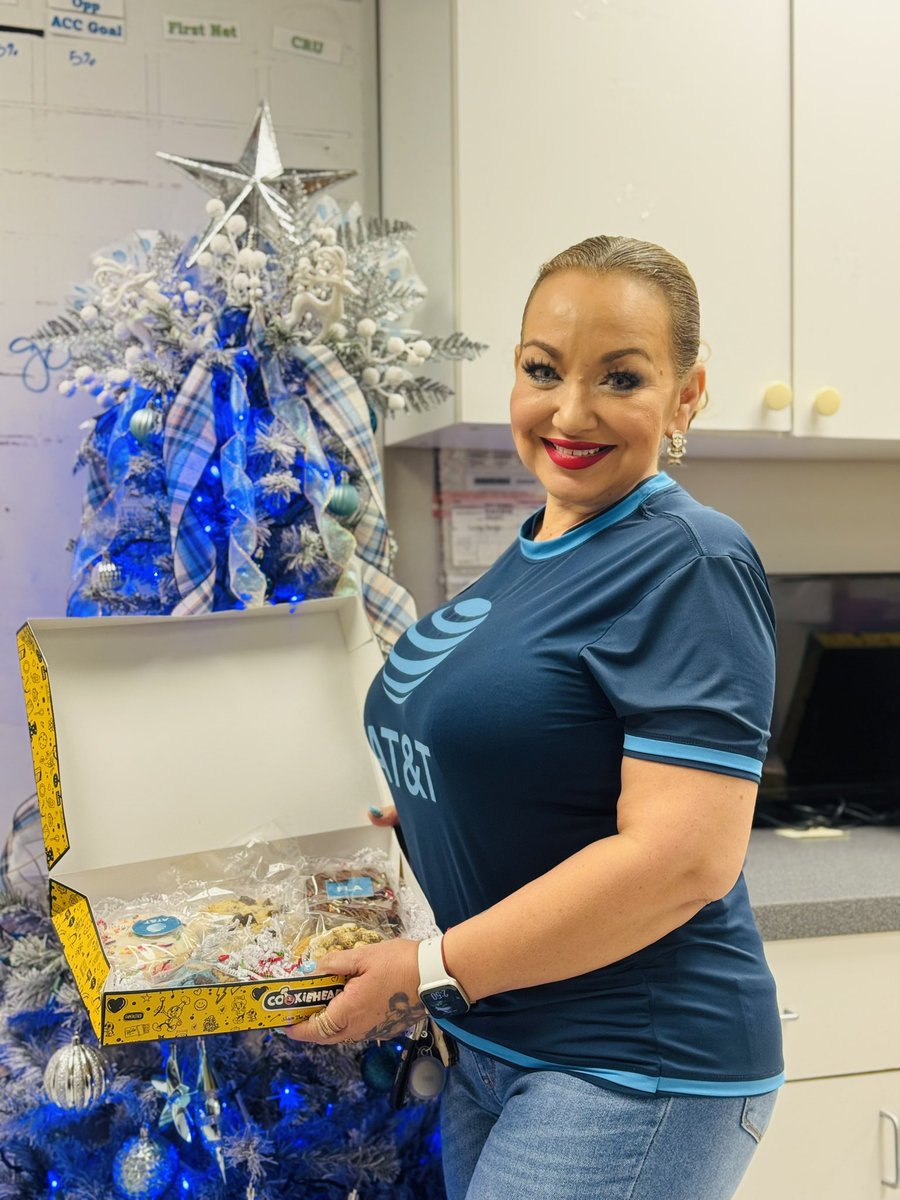 Iris G. Hunt (@iris_g_hunt) on Twitter photo Thank you <a href="/One_FLA/">OneFLA</a> for the yummy treats! Causeway is ready to sleigh the weekend 🛷🍪🛷<a href="/ValdesKyara/">Kyara Valdes</a> <a href="/ToniBraxton222/">Toni Braxton</a> <a href="/One_FLA/">OneFLA</a>
<a href="/LuisSilvaOneFLA/">Luis Silva</a> Thank you <a href="/One_FLA/">OneFLA</a> for the yummy treats! Causeway is ready to sleigh the weekend 🛷🍪🛷<a href="/ValdesKyara/">Kyara Valdes</a> <a href="/ToniBraxton222/">Toni Braxton</a> <a href="/One_FLA/">OneFLA</a>
<a href="/LuisSilvaOneFLA/">Luis Silva</a>