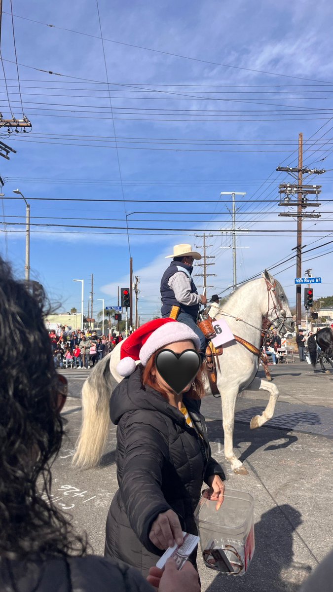 reyna_sofia_'s tweet photo. Pops @ the Pacoima Christmas Parade 🎄 https://t.co/M8kciQfzR1