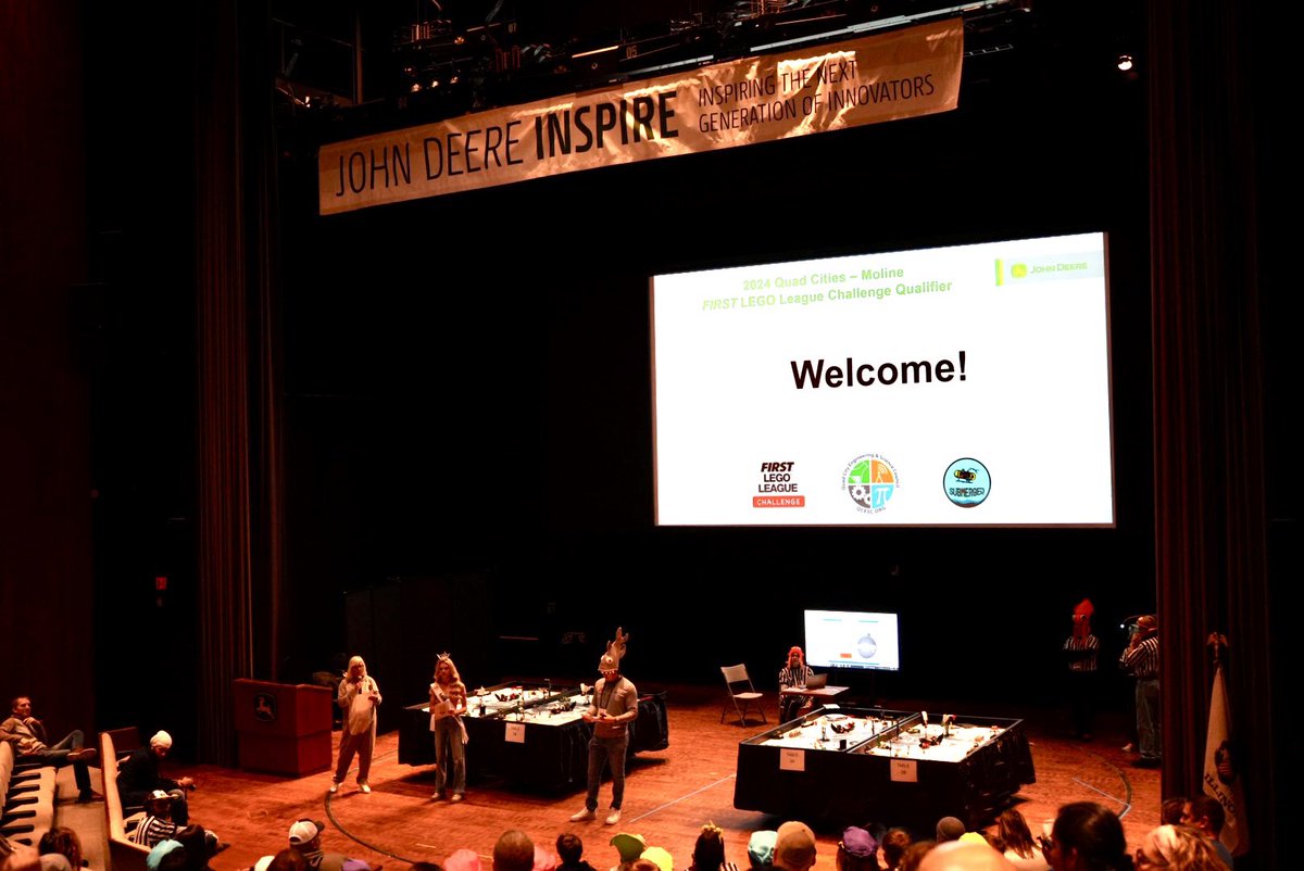 Quad City – Moline <a href="/firstlegoleague/">FIRST LEGO League</a> qualifier is on!  Join us from 11:00 AM to 4:30 PM, exciting day filled with creativity, teamwork, &amp; innovation from Illinois teams. It’s chilly outside, but the energy inside is electric!
#QCESC #JDInspire #FLL #SUBMERGED #STEM