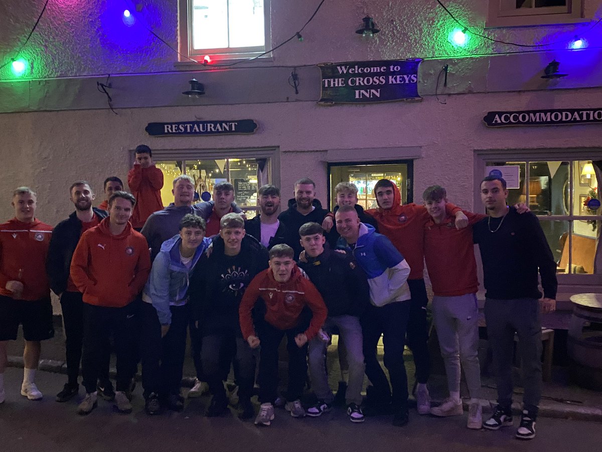 SmallOlly's tweet image. Some club 🖤🤍