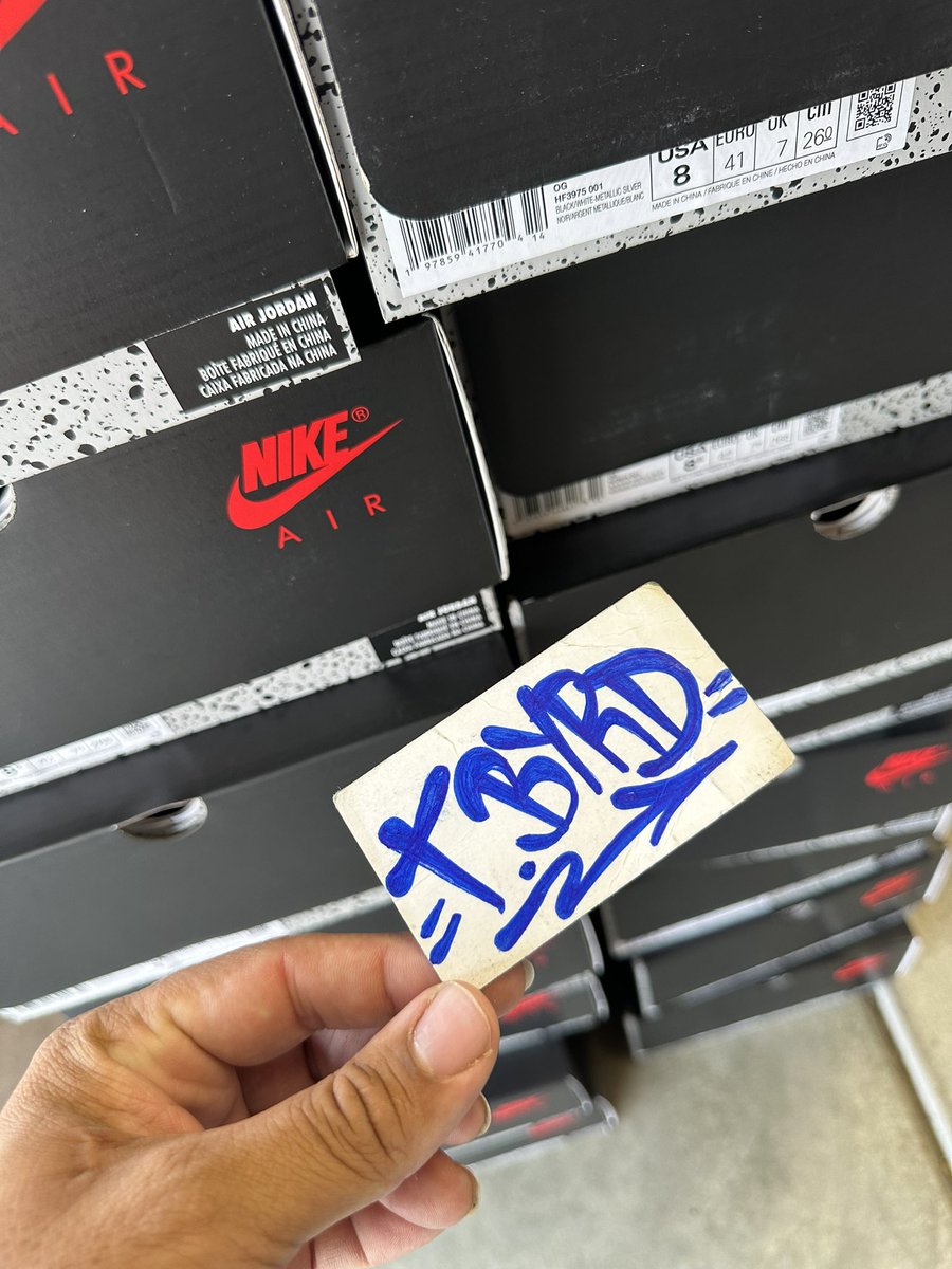 Jordan 5 Metallic Reimagined (2025)
Sz 8,8.5,9,9.5,10,10.5,11,12 
$400  Firm Per Your Label 
Plenty Of Refs 
📍 Fontana Ca 
Bulk Available 
No Trades