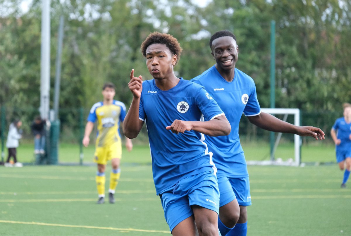 🏆 <a href="/EssexAllianceFL/">Essex Alliance FL</a> Senior Division
 
Stow Reserves 3-1 <a href="/SportingHackney/">Sporting Hackney FC</a> 

Today wasn’t about the result , today was Kaylen’s day and we honoured it in the best way we could , with a win ⚽️ 

Rest Easy Young King 👑💙

<a href="/kayz1__1/">Kemar bello</a> ⚽️
Cole⚽️
<a href="/omardacas/">omar dacas</a> ⚽️