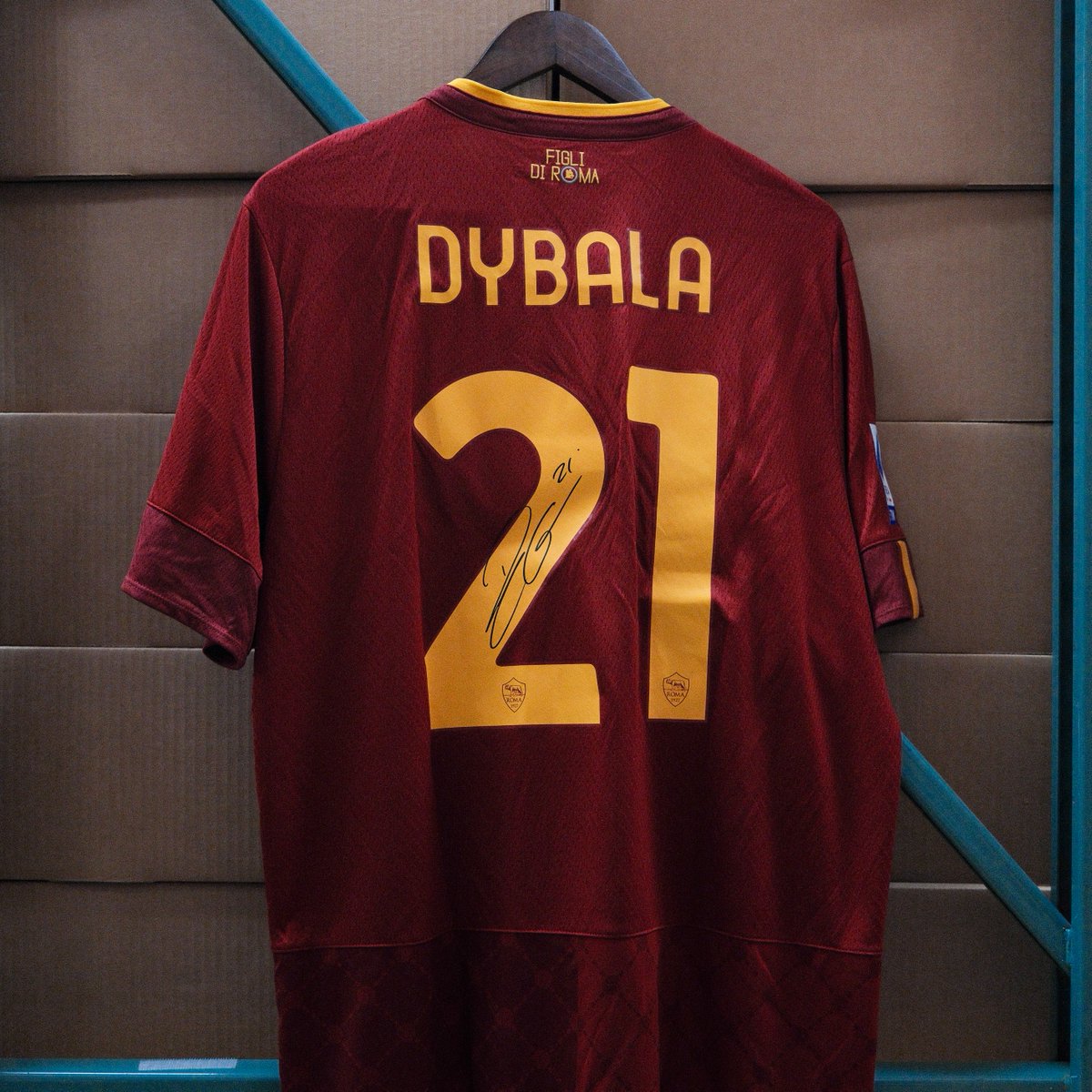 WorldSoccerShop tweet media