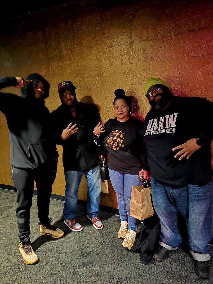 NAAWrestling's tweet photo. Me and a few of NAAWNATION Had a great time at #TheHeelsH4veEyes Show!!  WESTSIDE @WESTSIDEGUNN keep doing your thang! You will always have support from The Nation ✊🏿✊🏿 #NAAWNATION
#4thRope
#BoomBoomBoom
#SteelPraying
#NAAW https://t.co/n5bGMmkbmG