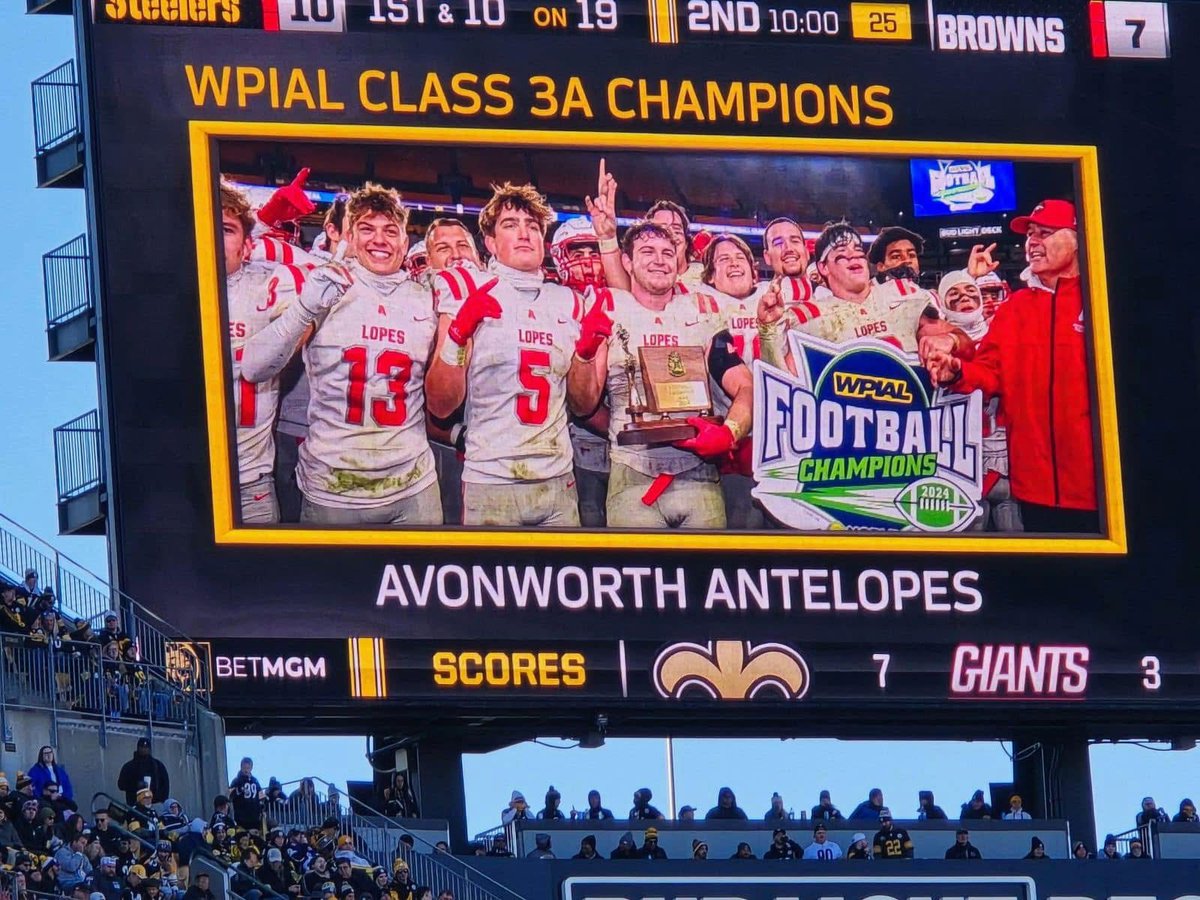 Avonworth District tweet media