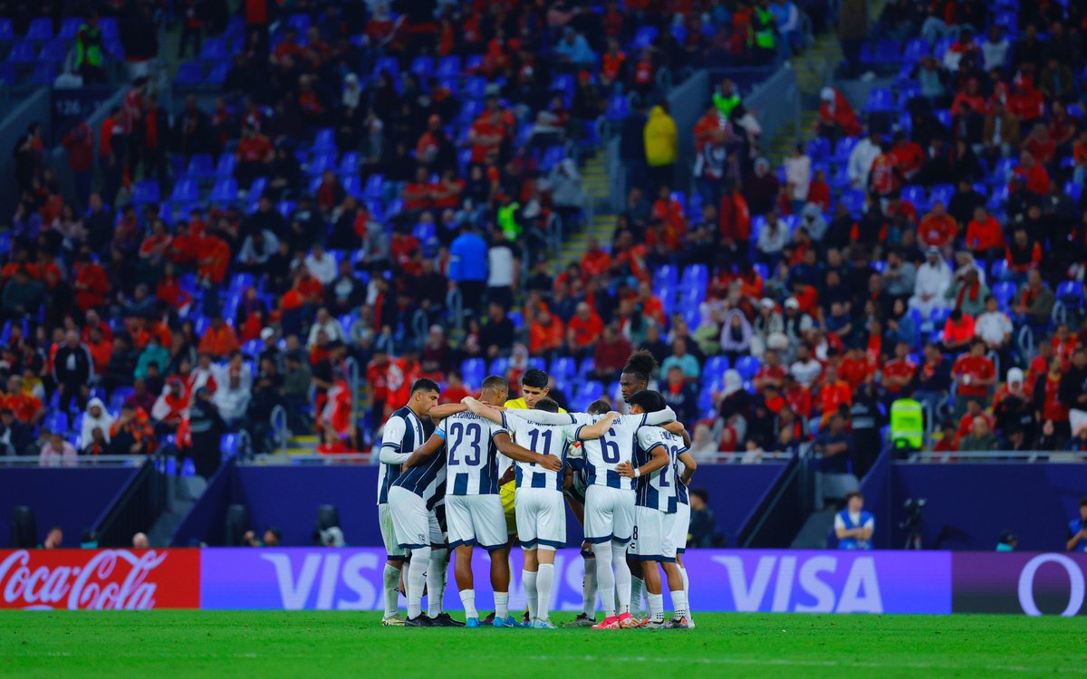 ¡Enorme proeza de <a href="/Tuzos/">Club de Futbol Pachuca</a>!

✅Le ganó al campeón de Libertadores, Botafogo, tremendo equipo
✅Le ganó al campeón de África, el Al Ahly 
✅Inició ambos partidos con 5 canteranos

Jugará Vs <a href="/realmadrid/">Real Madrid C.F.</a> la final de la Copa Intercontinental el miércoles