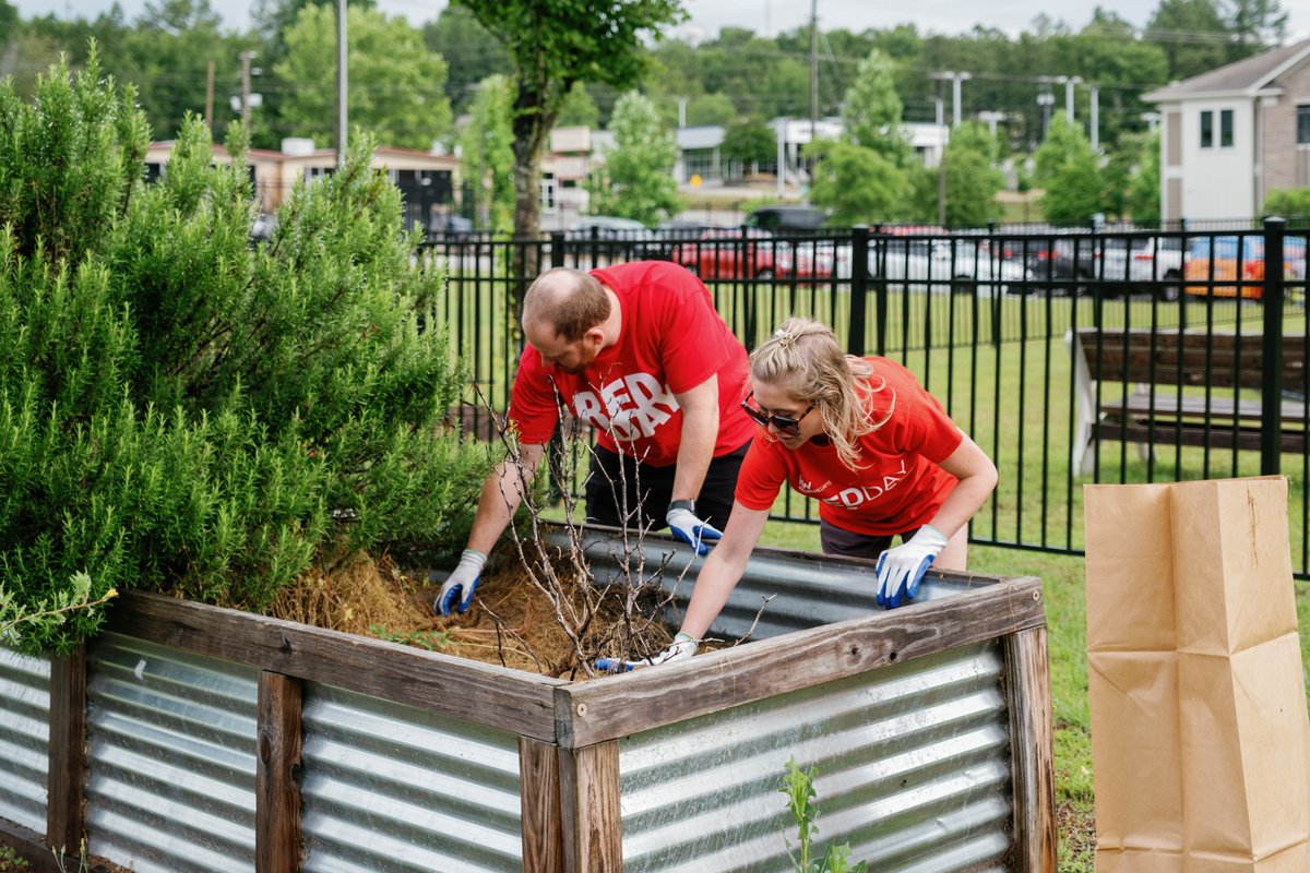 Are you looking for volunteer opportunities? Come volunteer with us at Toby's Place, our women and children's center!

olivergospel.org/volunteer
#volunteer #colasc #realcolumbiasc #richlandcountysc #lexingtoncountysc #Columbia #joinus