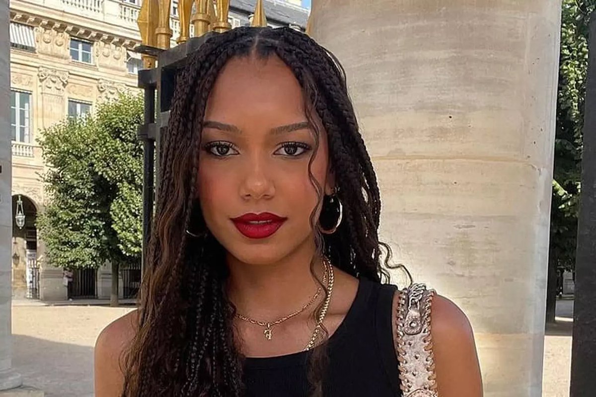 mllefatt's tweet photo. Je vais vous spam Julie Dupont Miss IDF elle nous a sortie l'Afro en plus #MissFrance2025 #Missfrance https://t.co/OVdxoFH1lE