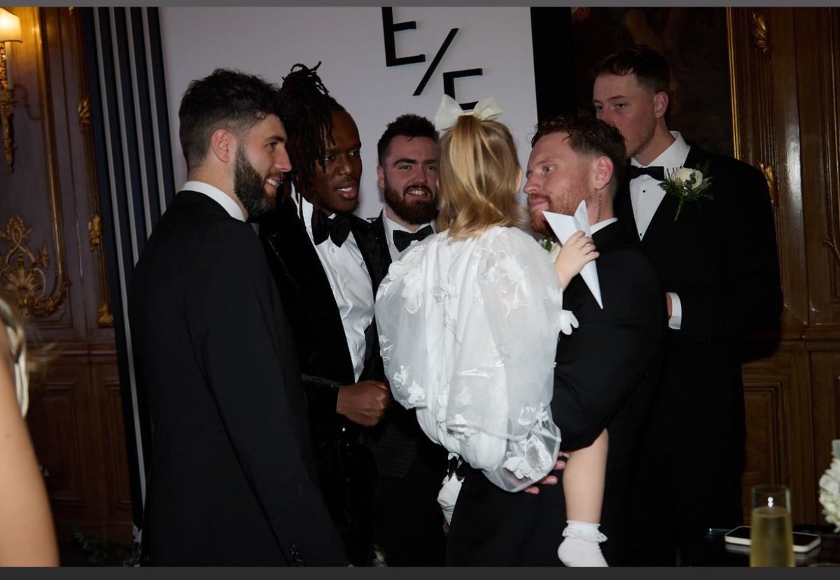 ItsEms0_0's tweet photo. So happy for them both congrats Ethan and Faith 🥰🫶🏻 #sidemen #faithkelly #behzinga https://t.co/WTr3jBBApa