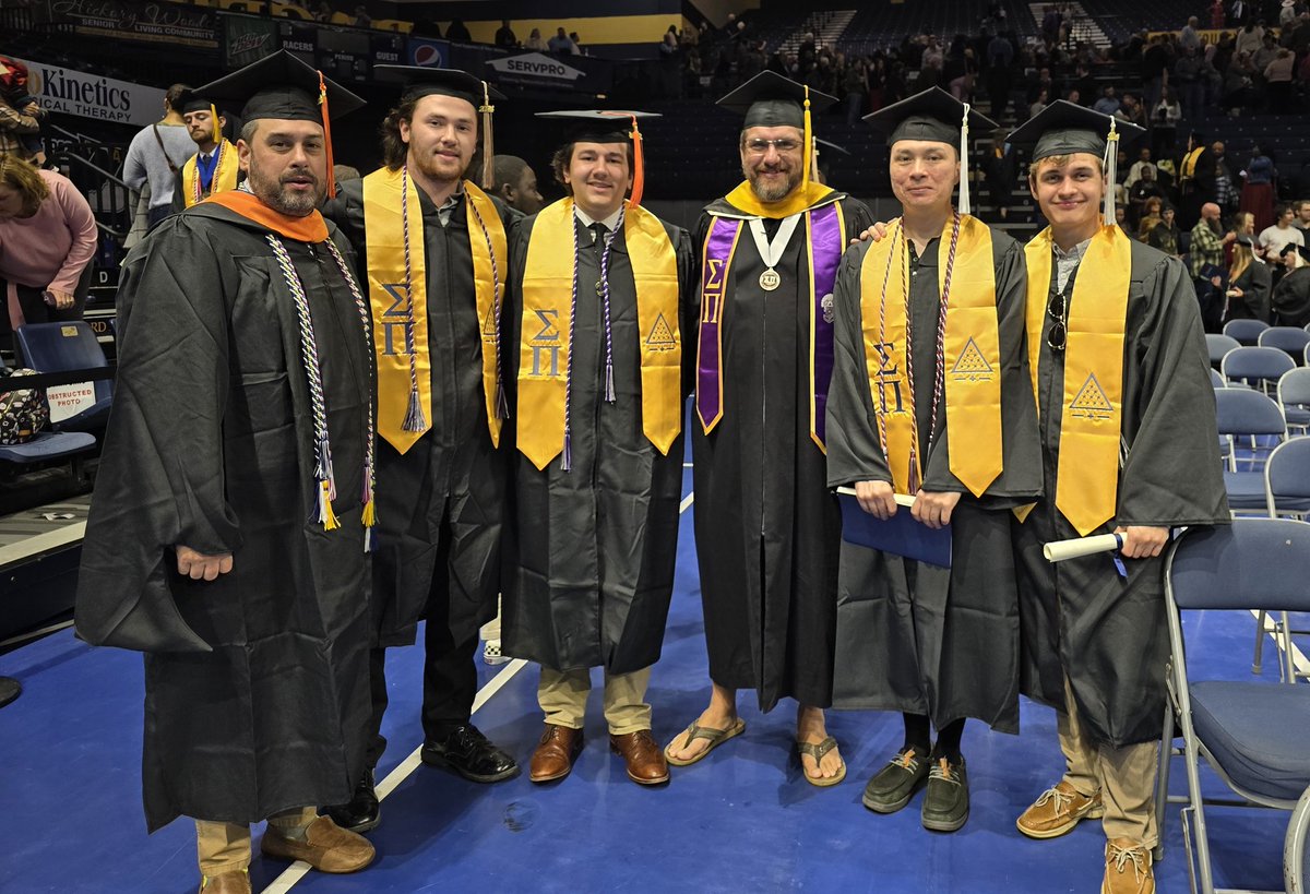 Congratulations to all the Murray State graduates that walked across the stage today and especially to my Sigma Pi Brothers, Riley Simmons, Larry Barnes, Devin Dubitsky, Drew Rakers, and Ryan Gaskins. Proud of you boys!