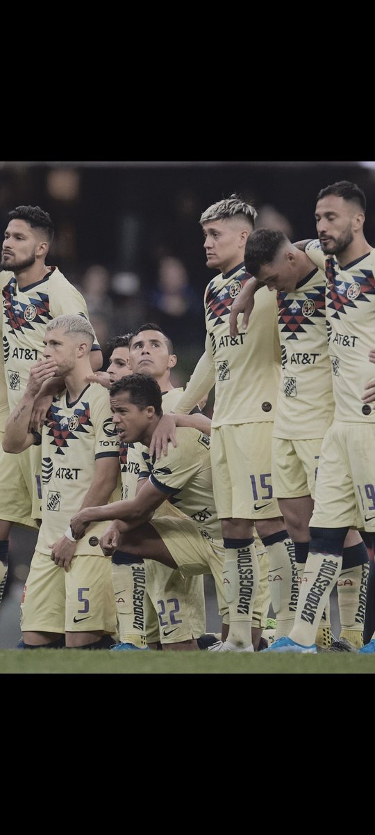 Osckar1916_'s tweet image. Háganlo por ellos. 🦅