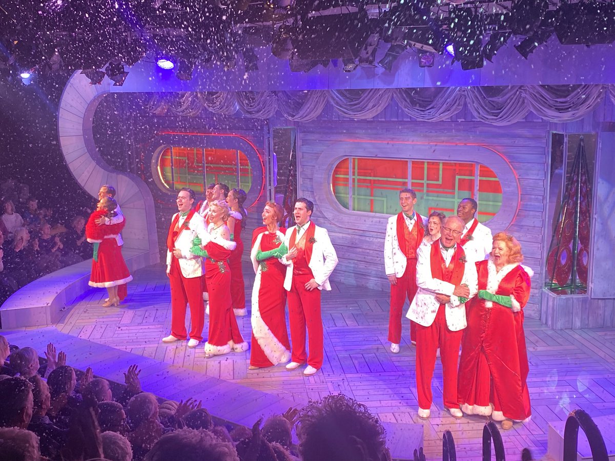 Peter theatre 💙 (@theatrebuddy) on Twitter photo Second visit to see White Christmas today at <a href="/MillAtSonning/">The Mill at Sonning</a>. A gorgeous day out as always, fine food and a fantastic show again. Congratulations to all ❄️❄️❄️❄️ Second visit to see White Christmas today at <a href="/MillAtSonning/">The Mill at Sonning</a>. A gorgeous day out as always, fine food and a fantastic show again. Congratulations to all ❄️❄️❄️❄️