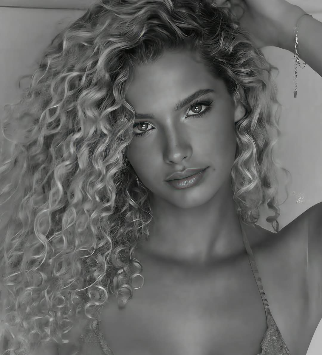 AvecShanaMendes's tweet photo. ❤️ LIKE et RT si tu veux que #MissNordPasDeCalais soit Miss France 2025 🇫🇷 

#MissFrance #MissFrance2025 #TF1 https://t.co/raF9Loov8V