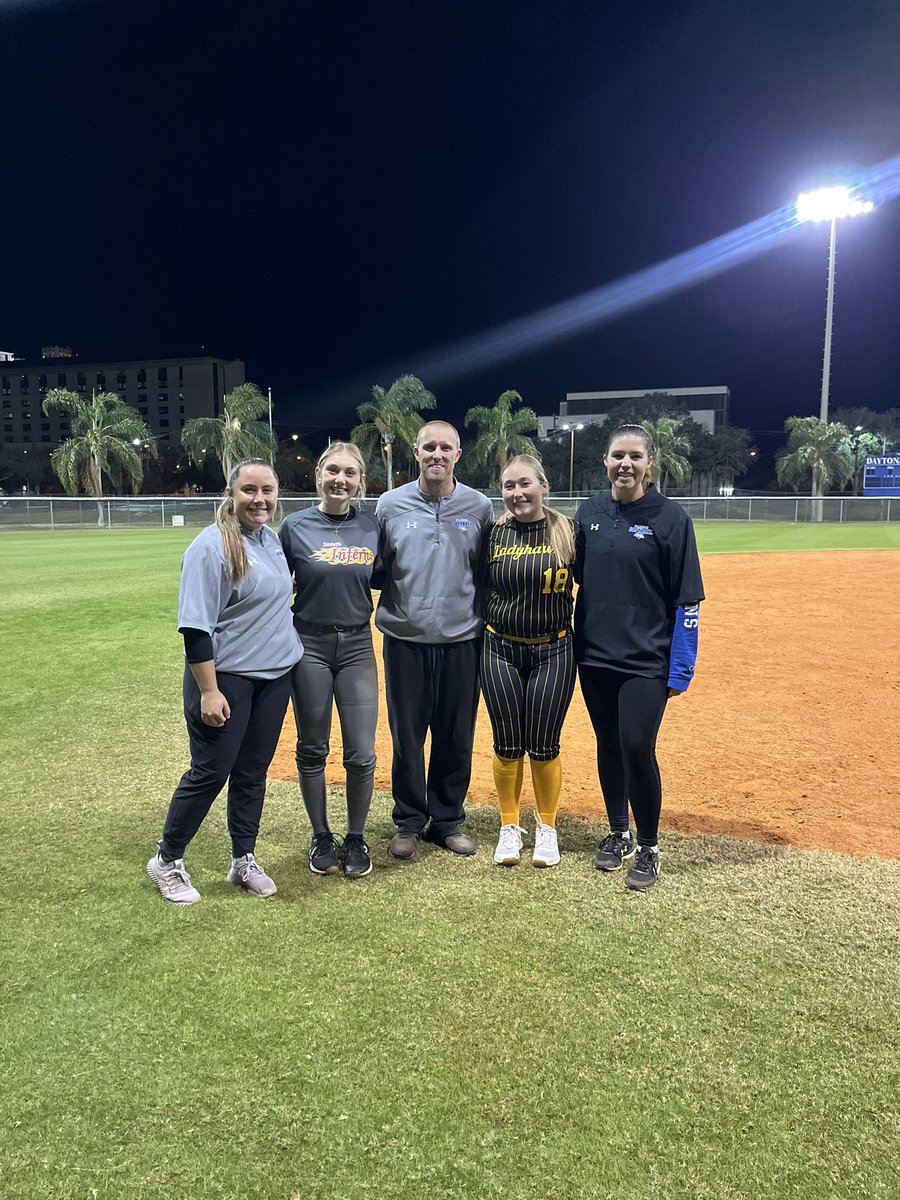 Payton Mathis tweet media