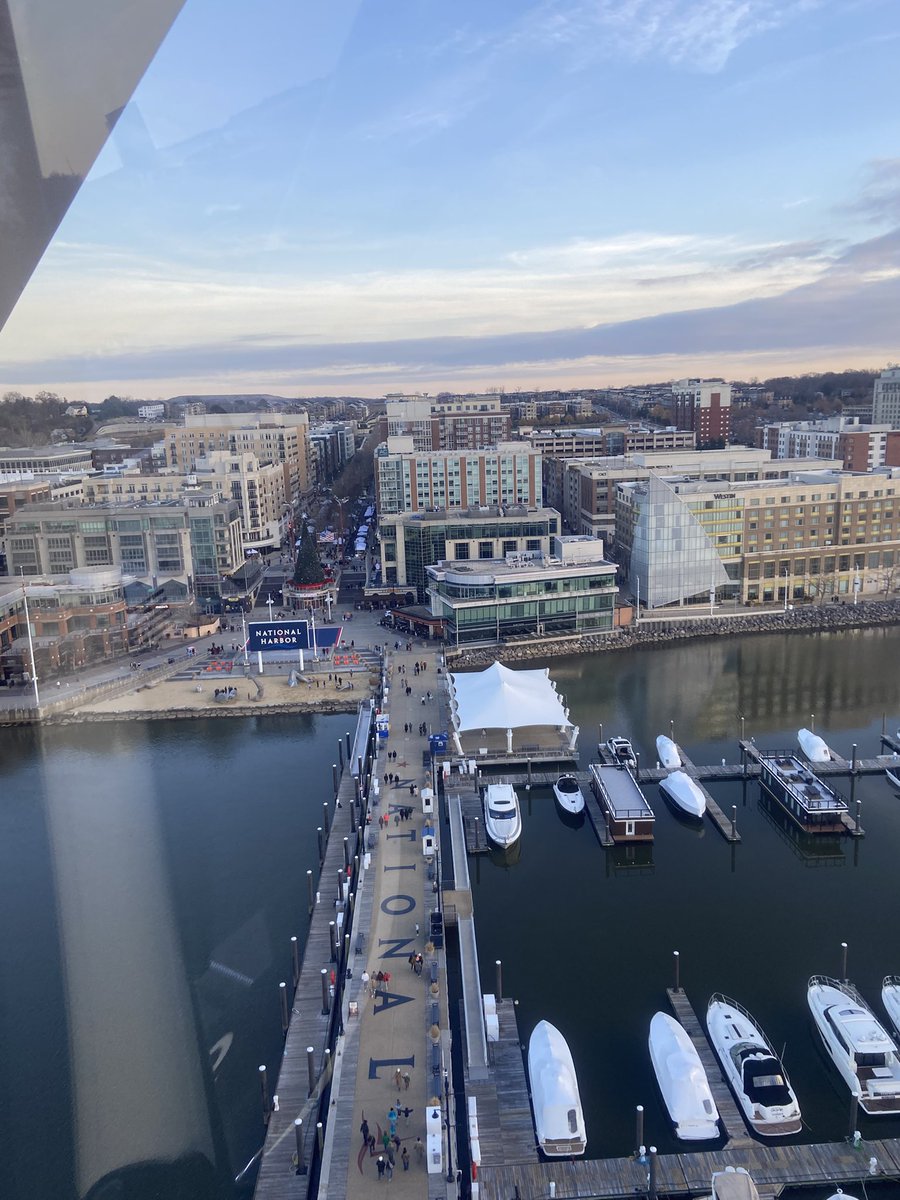 ThomasE_Kearney's tweet photo. I’m in @NationalHarbor for the tree lighting and fireworks display but while I wait, I’m having #WheelFun posting this from the top of @CapitalWheel, which provides views of Washington, DC, Alexandria, Arlington, and National Harbor https://t.co/s1NGGQHMPI