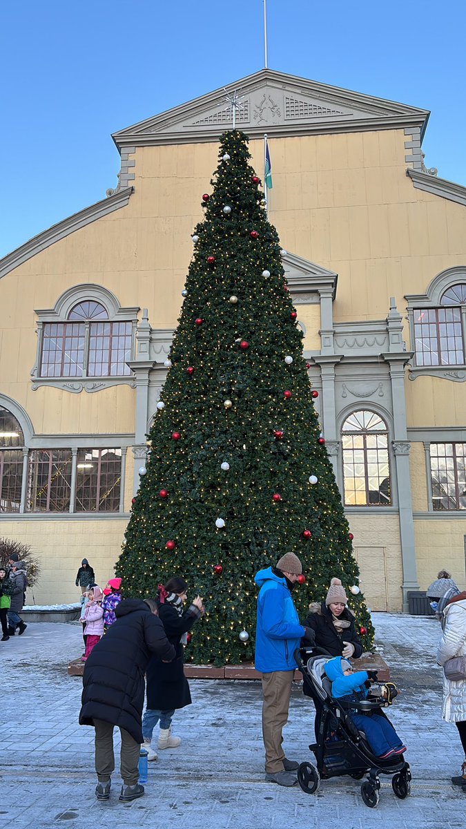 adamidtor's tweet image. 