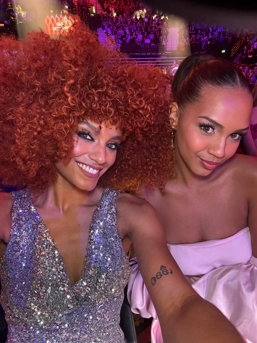 Coucou! <a href="/IndiraAmpiotOff/">Indira Ampiot</a> #MissFrance2025