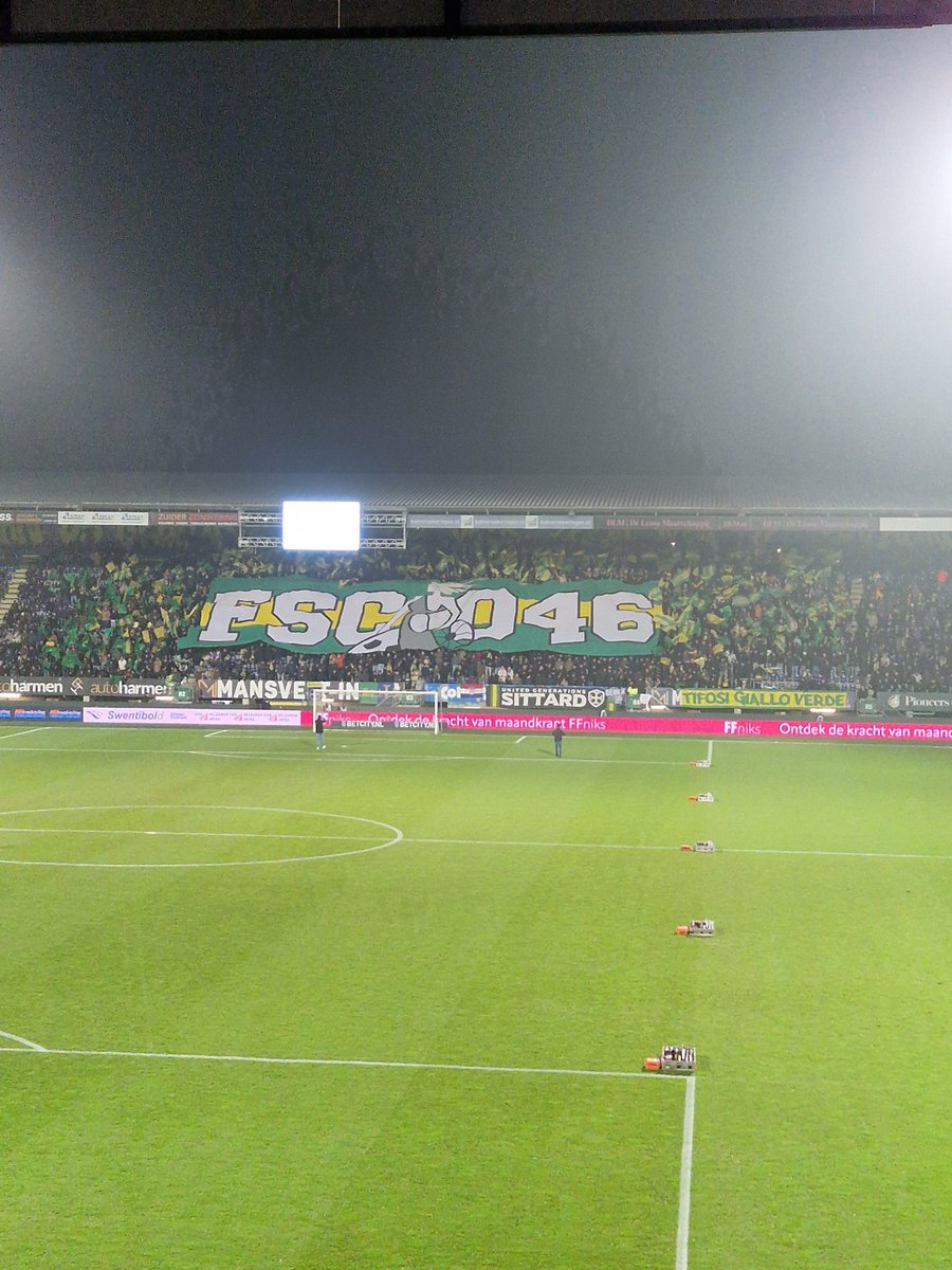 natascha_x's tweet photo. Hele goede eerste helft, slechte tweede helft maar +3. ๐๐ #FORrkc https://t.co/PNhT9b455Z