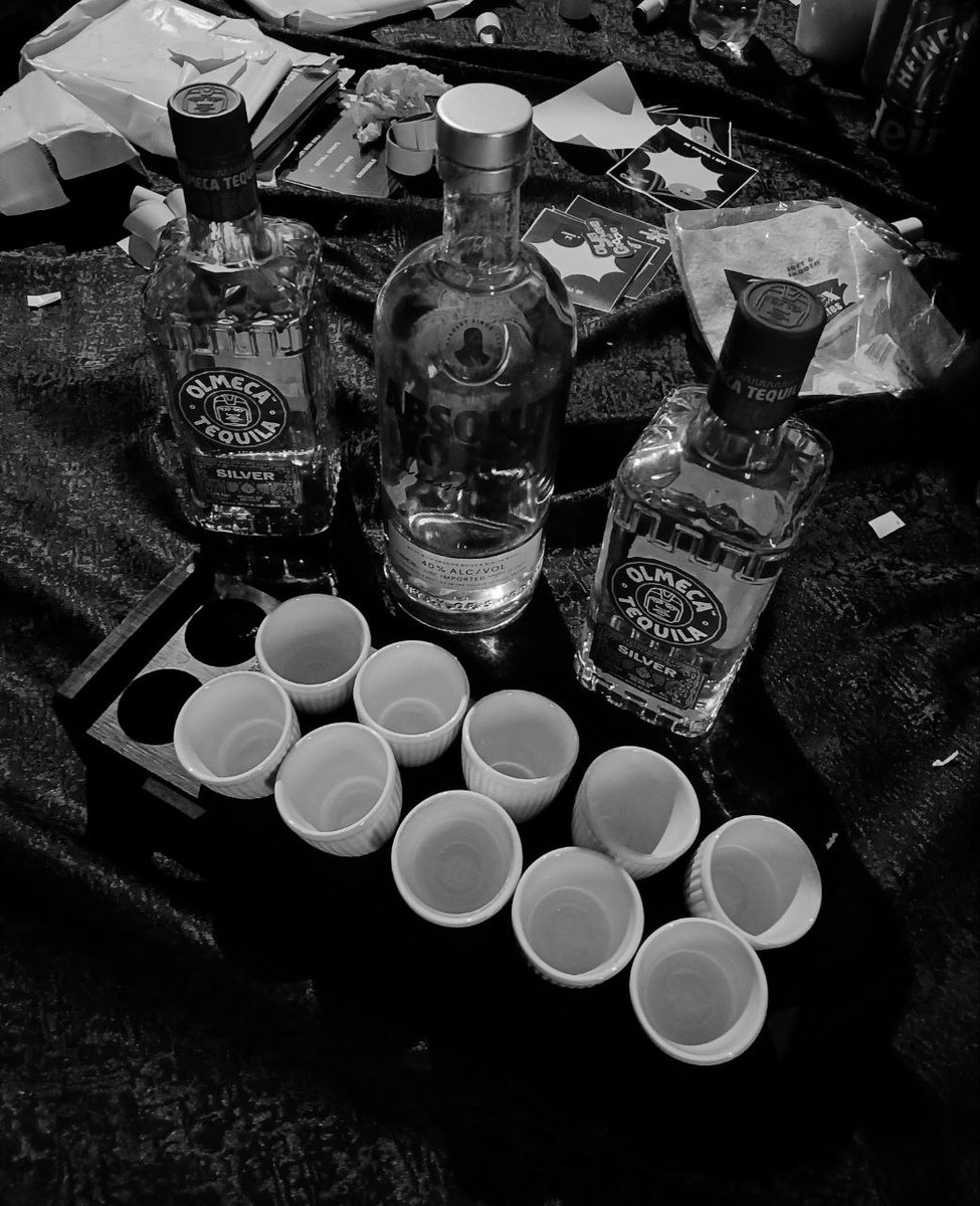 TechCircle123's tweet image. Tequila or Vodka? 

Free shots are available at the registration area 😉

#OyaMakeWeGroove #InfinityandBeyond