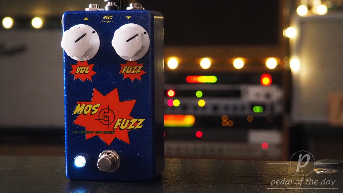 pedaloftheday's tweet photo. Head to our website as we explore the Bazz Fuss-inspired MOS Fuzz Full Frequency Fuzz Machine from Anode Effects!! Sometimes, all you need are two knobs and a vision...cheers!! 🤘🔥🎛

https://t.co/9UG6lKFuZx

#pedaloftheday #anodeeffects #guitarpedals #happyholidays https://t.co/RBRmQ9tRtM