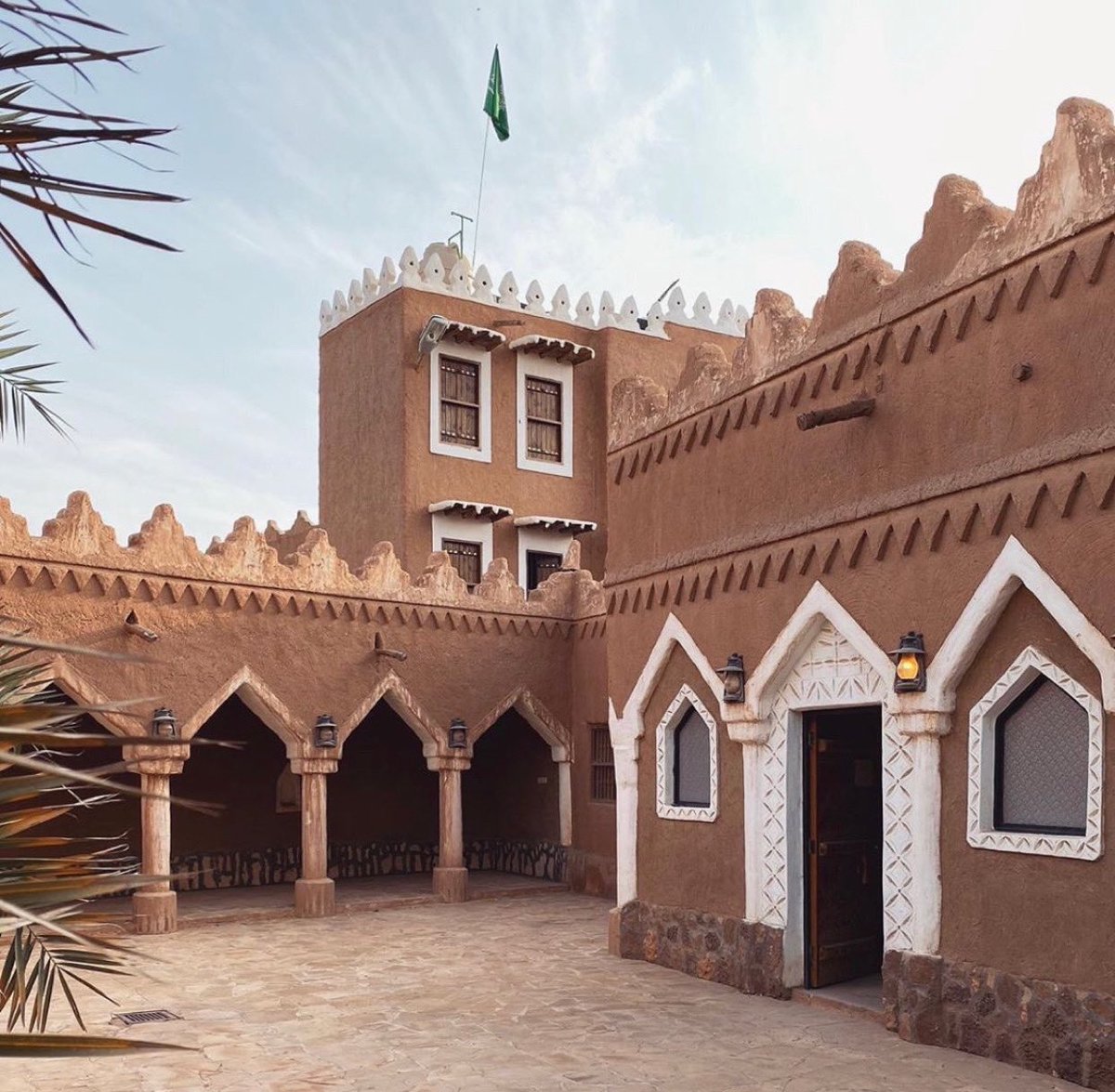 Historiaarabi tweet picture